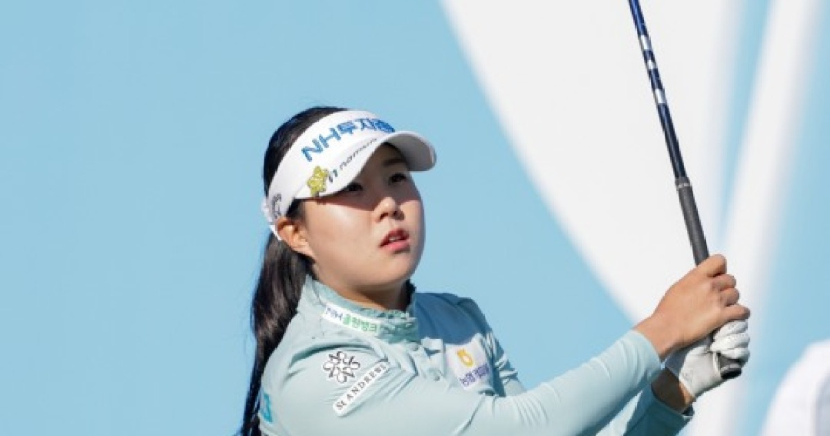 '신인상보다 1승이 목표' 루키 최정원, 5언더파로 KLPGA NH투자증권 1R 깜짝 선두
