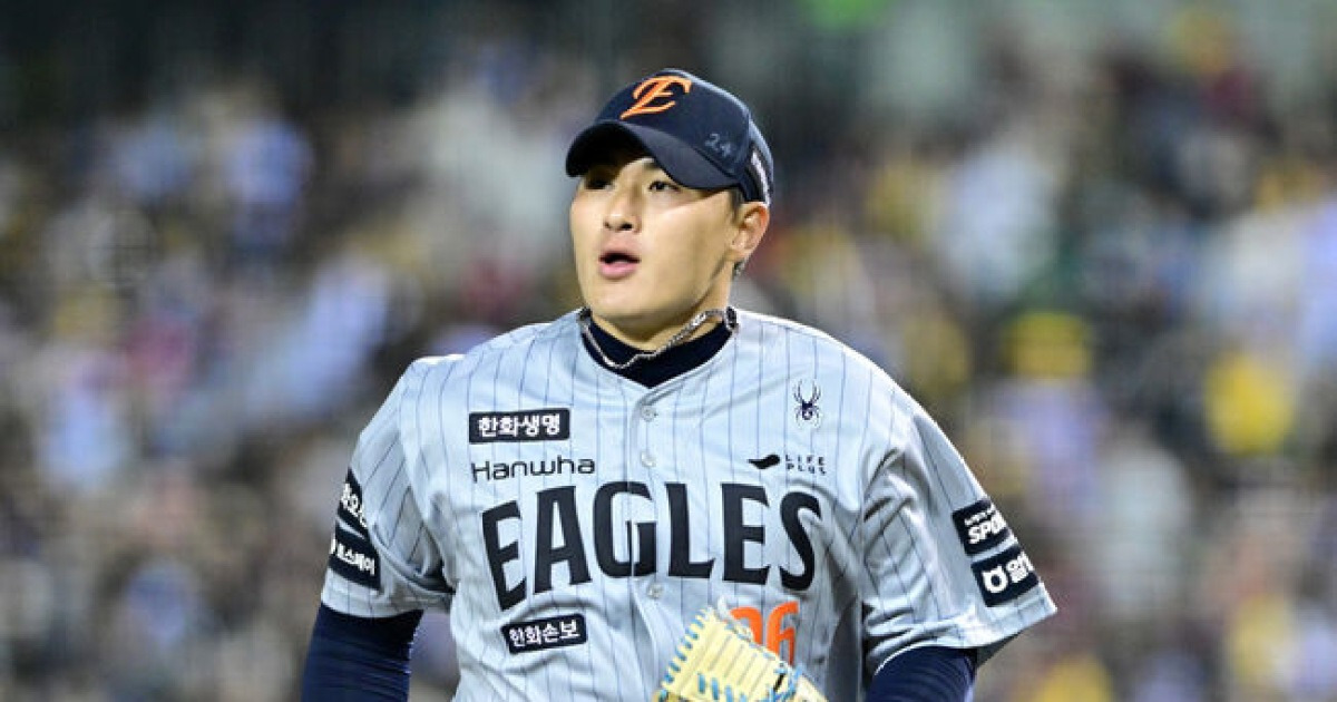 '강건우→정우주' 막내들에겐 버거웠다…이번에는 전체 1순위 차례, 시즌 첫 선발 등판 어떨까
