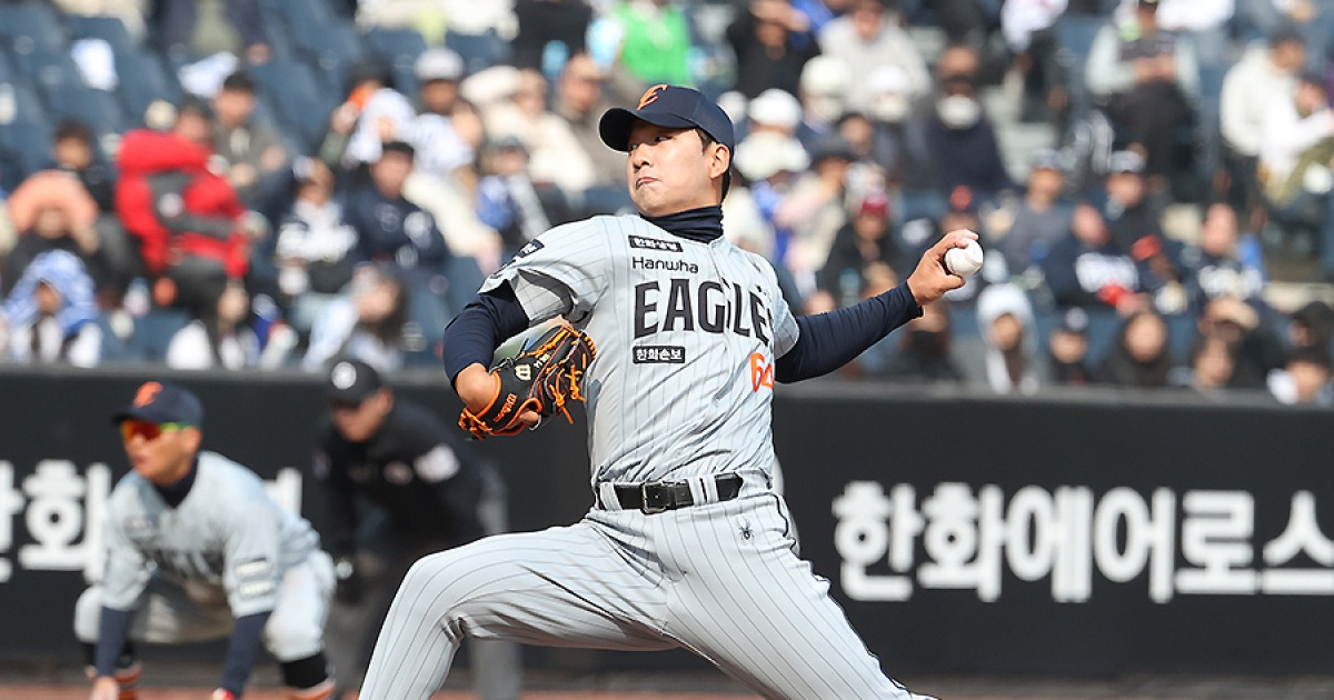 ‘156㎞’ 김서현, ‘157㎞’ 정우주의 실패… ‘142㎞’ 투수의 무실점 행진이 교훈될까