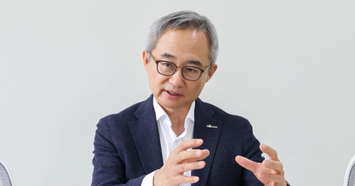 [오늘의 DT인] 장경희 교수 “6G 속도 아닌 ‘AI 인프라’…네트워크 경쟁력 찾아야”