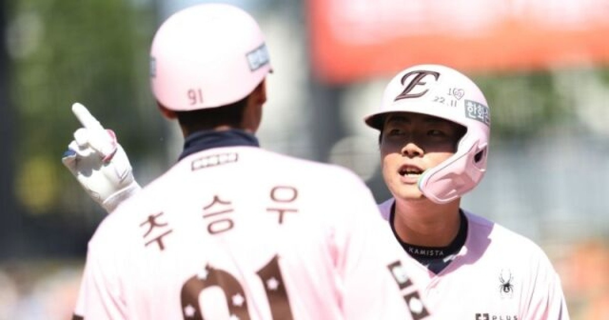 '5월 홈런-타점 1위' 한화 괴물 포수 탄생인가, 진짜 김태균→류현진→문동주 다음 주자 불가능 아니다 "아직 이릅니다"