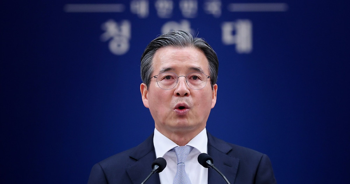 [전문]'국민배당금' 꺼낸 정책실장...'차원이 다른 나라, AI 시대 한국의 장기 전략'