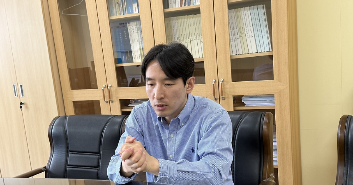 "불신부터 걷어내야…AI가 불러올 변화도 직시"