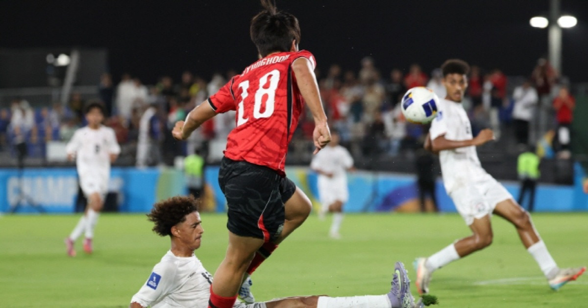 "베트남, 韓 제치고 조 1위 등극" 日 깜짝 놀랐다…'한국 U-17, 결정적 기회 살리지 못했다' 평가