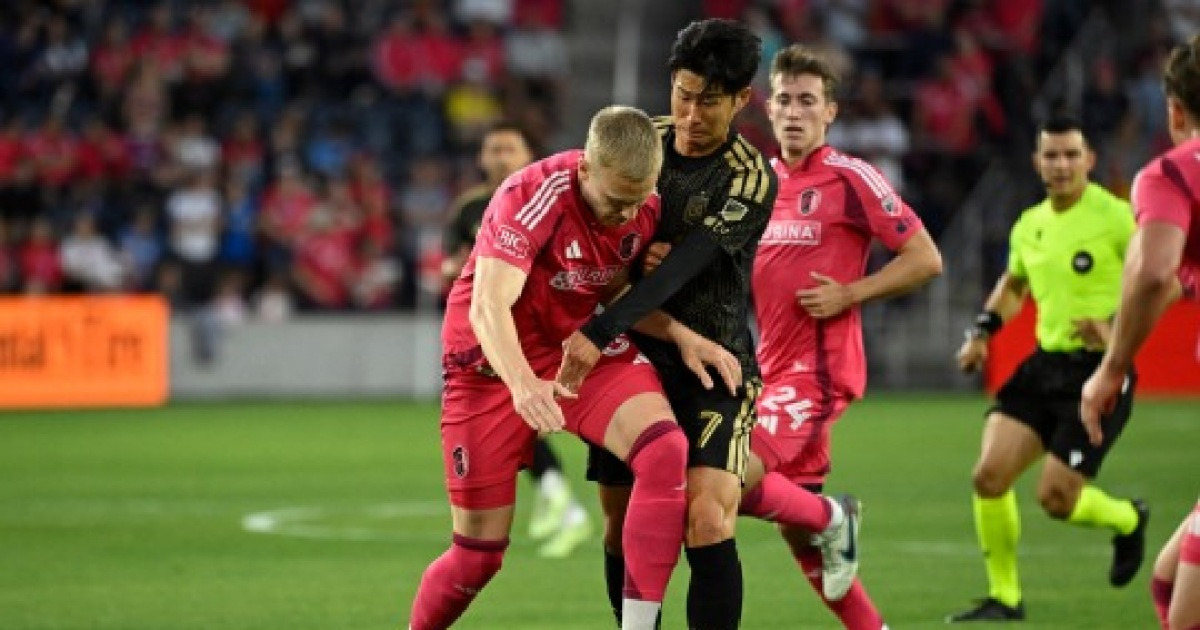 손흥민 13경기째 무득점...LAFC, '전반만 뛴' 정상빈의 세인트루이스에 1-2 패