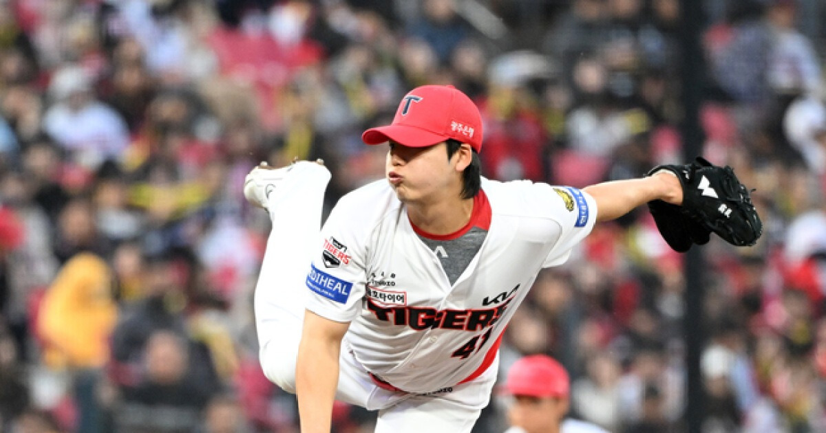 '뉴에이스' 황동하 3연속 QS→성영탁 4아웃 완벽 세이브, KIA 5-3 위닝시리즈...두산 2실책 눈물 [광주 리뷰]