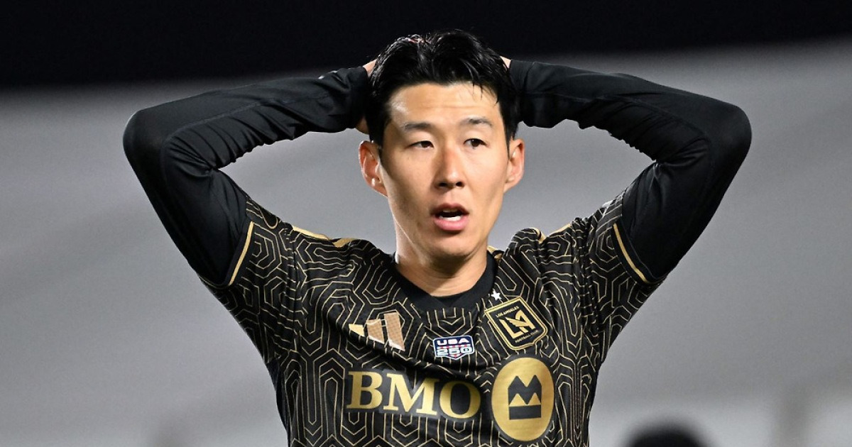 "손흥민 그만 괴롭히고 감독 나가" LAFC, 창단 첫 3연패→SON 또 다시 침묵…사령탑 경질 여론 '활활'