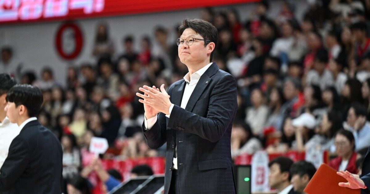 “단단한 팀 만들어줄 것” DB, 이규섭 신임 감독 임명…수석코치는 박지현