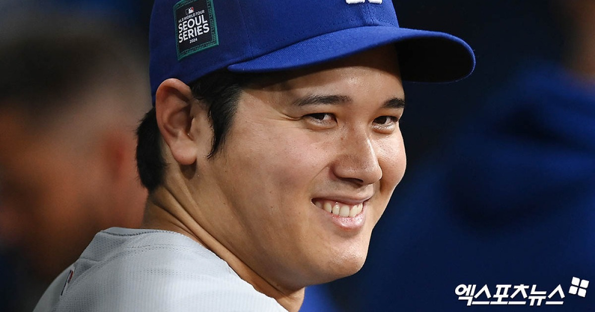 "가족들, 오타니 지원 전부 거절" 아들 1조원 버는데…0점대 ERA 찍자 부모 검소함 다시 화제→"모친은 파트타임 근무 17년"