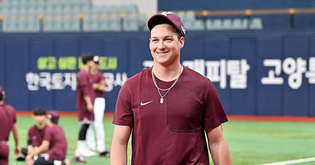 '미국보다 한국!' 로젠버그, 마침내 왔다…"LG 오스틴과 재대결 기대된다" [고척 인터뷰]
