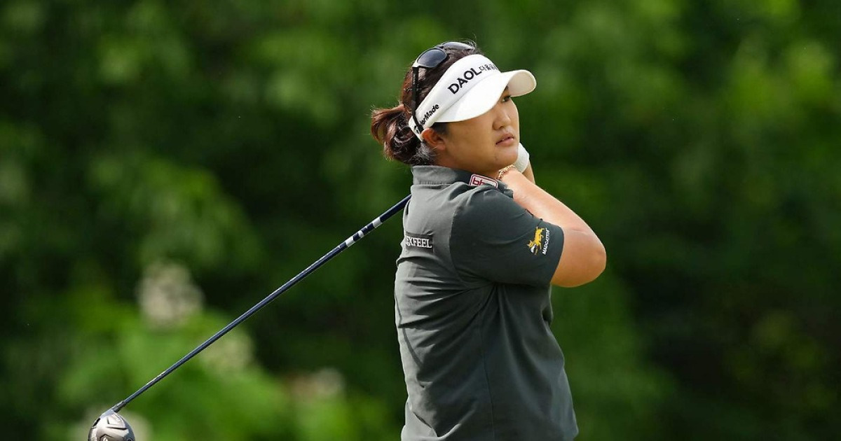유해란, LPGA 크로거 퀸 챔피언십 3R 3위…선두 워드와 4타 차