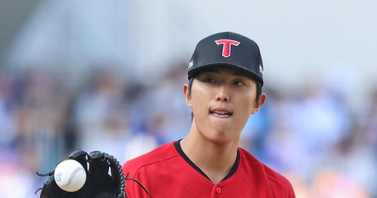 '또 패전' 위기의 KIA 좌완 에이스, 왜 웃었을까…"어떻게든 살린다" 모두의 마음 통했다