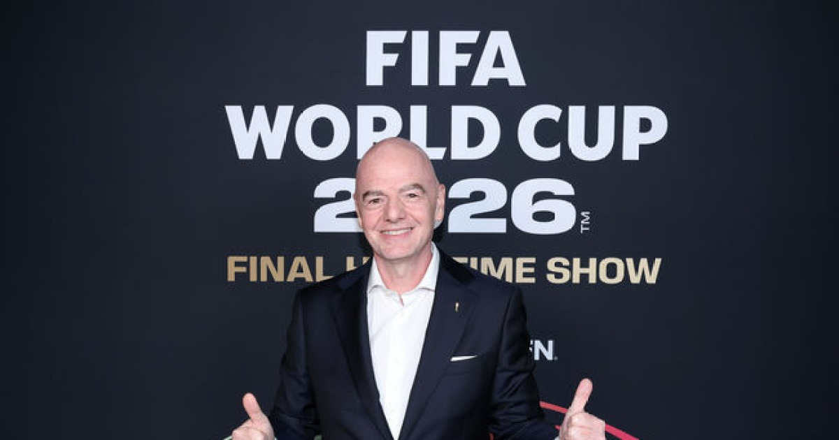 FIFA, 결국 중국에 백기.. 2026 월드컵 포함 4개 대회 중계권, '4500억→900억' 80% 후려치기 굴욕적 계약