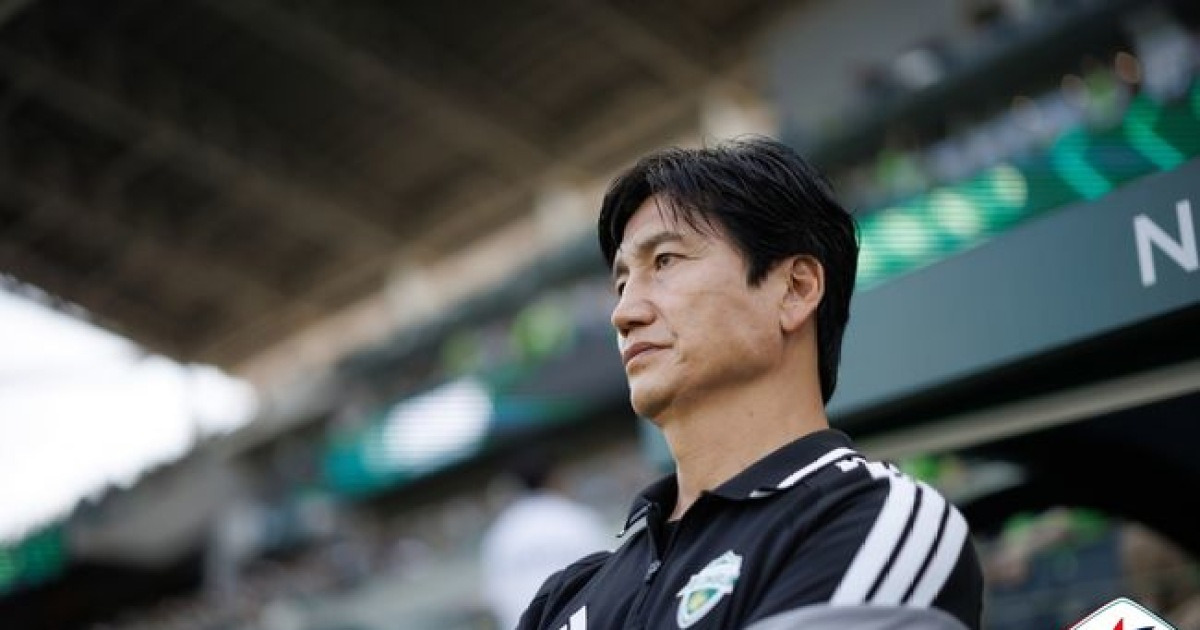 '짜릿승' 전북 정정용 감독, "팬들께서 열성적으로 응원해 주셔서 거둔 성과"[현장인터뷰]