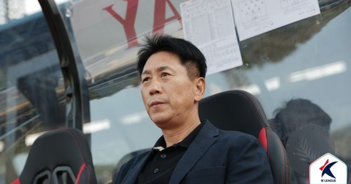 "좋을 때가 위험하다는 말, 더 강조했어야 했다" 박태하 포항 감독, 부천전 0-2 패배에 "결론은 제 잘못" [현장인터뷰]