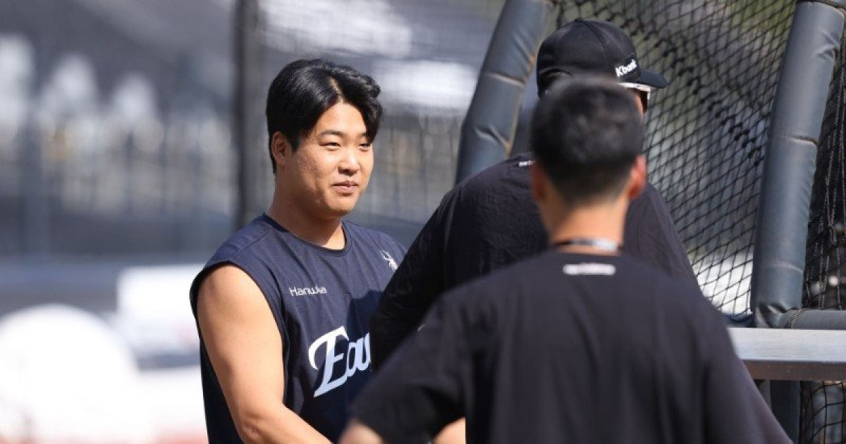 수원서 강백호 상대한 이강철 KT 감독 “다른 선수 상대할 때와 느낌 달라. 신기하네”