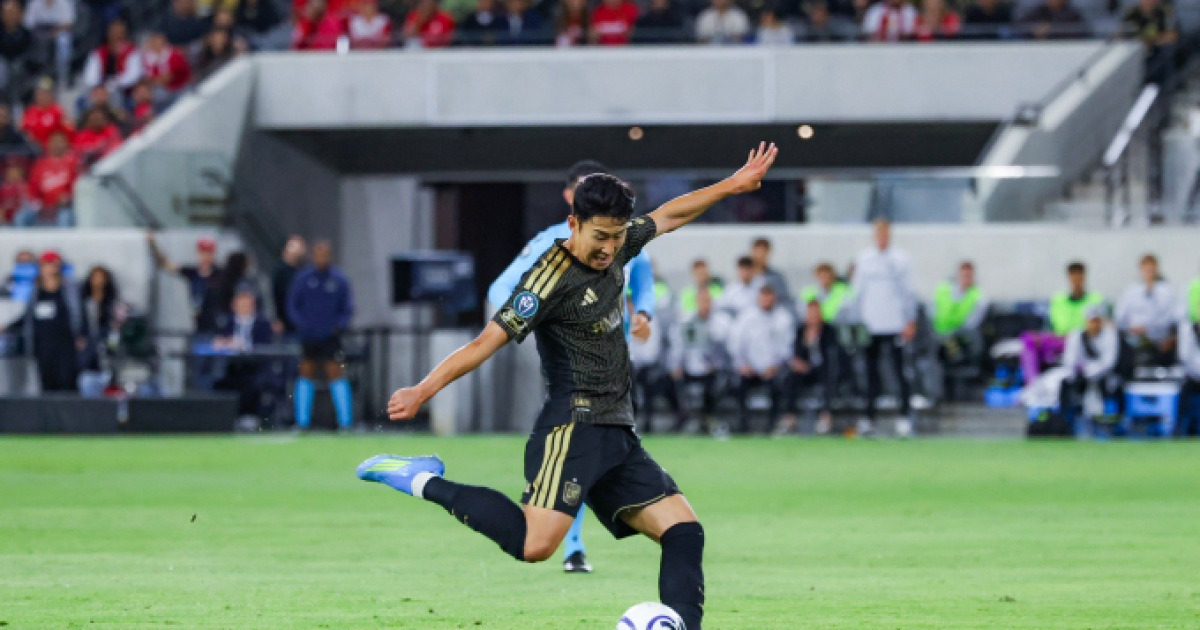 LA FC, 내슈빌전에서 2대3 패배…4연패 늪 빠져