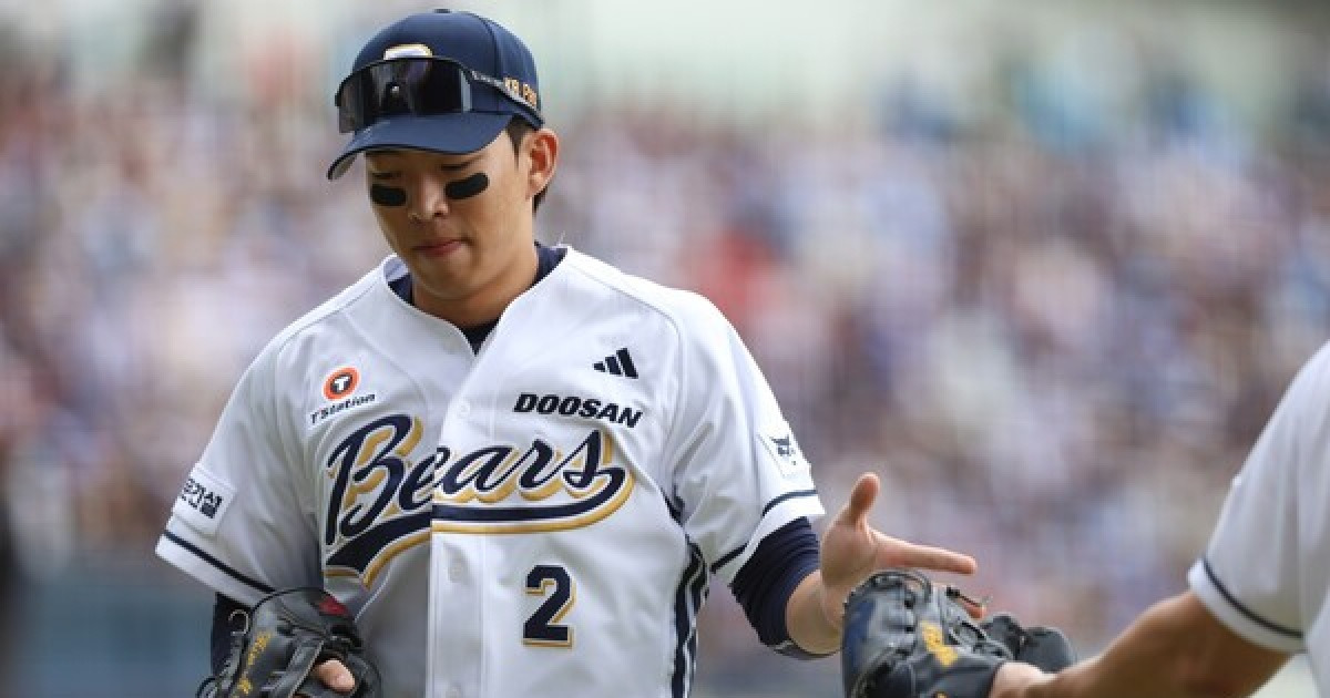 KBO 뒤흔들었던 '3:2' 롯데·두산 초대형 트레이드, 메인 칩으로 꼽혔던 1라운드 3순위 출신 대형 유망주 드디어 터졌다! 친정팀에 비수 꽂은 김민석
