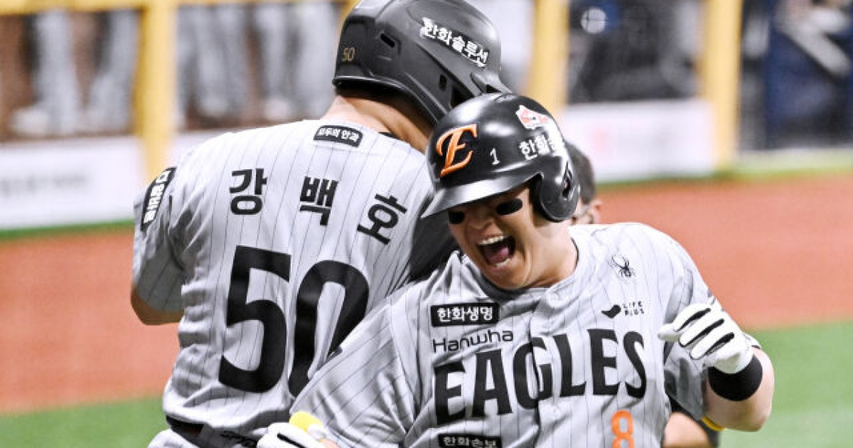 한화 라인업 공개! 노시환 리드오프 아니다, 다시 5번 배치…공포의 페문강노허 필승 타순 가동, 에르난데스 4승 도전 [MD대전]
