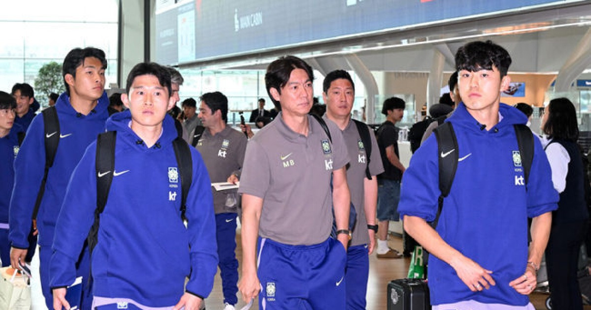 '고지대 적응+조직력 점검' 홍명보호, 월드컵 최종 담금질 위해 美 출국..."경쟁력 있다는 것, 보여주겠다" [오!쎈 현장]