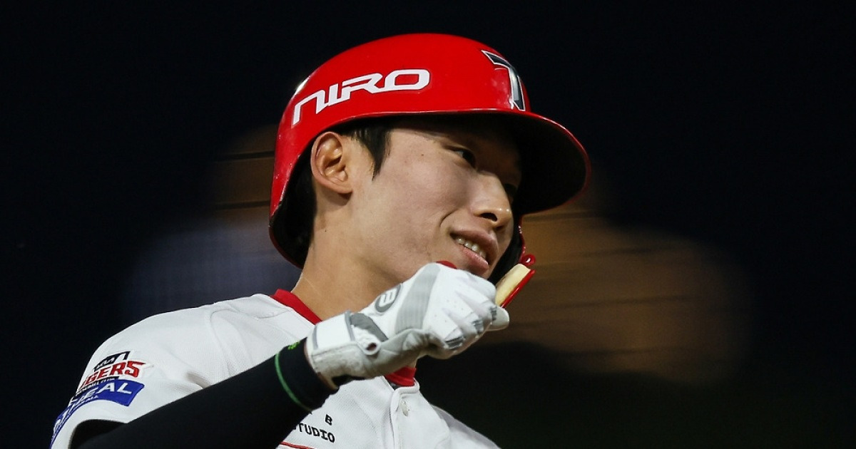KIA 14-0 LG, 이거 실화냐?…'김호령 데뷔 첫 3홈런' 타이거즈 타선 대폭발→'6이닝 무실점' 올러 시즌 5승 [광주:스코어]