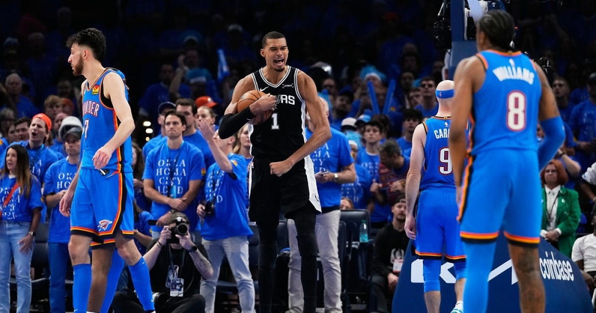 웸반야마 41점 24리바운드…샌안토니오, NBA 서부 결승 기선제압