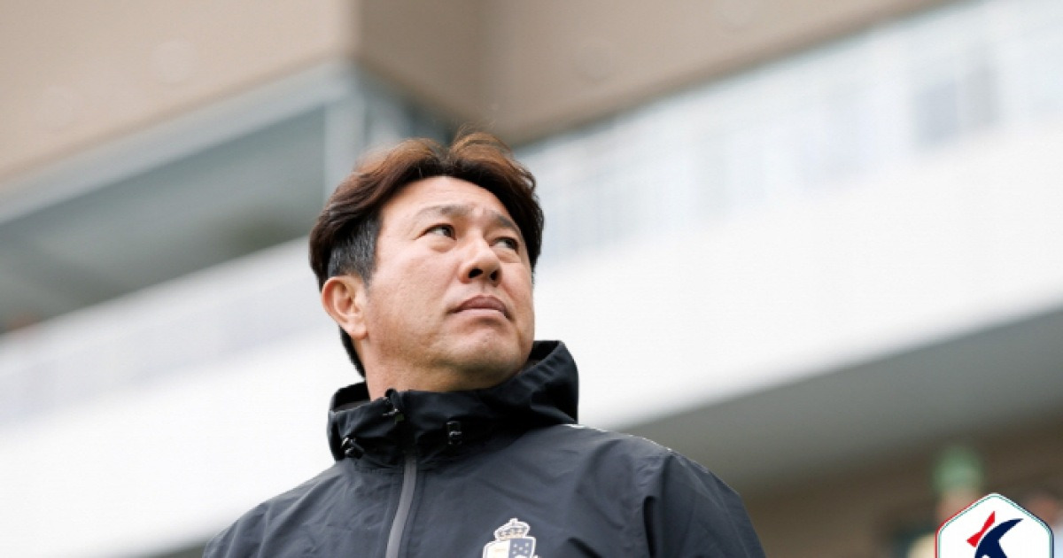 '한 감독이 중학교 제자 3명을 동시에 월드컵에 보낼 확률은?' 이동경 설영우 이기혁 발굴하고 키워낸 김도균 감독 "월드컵 통해 더 성장했으면"