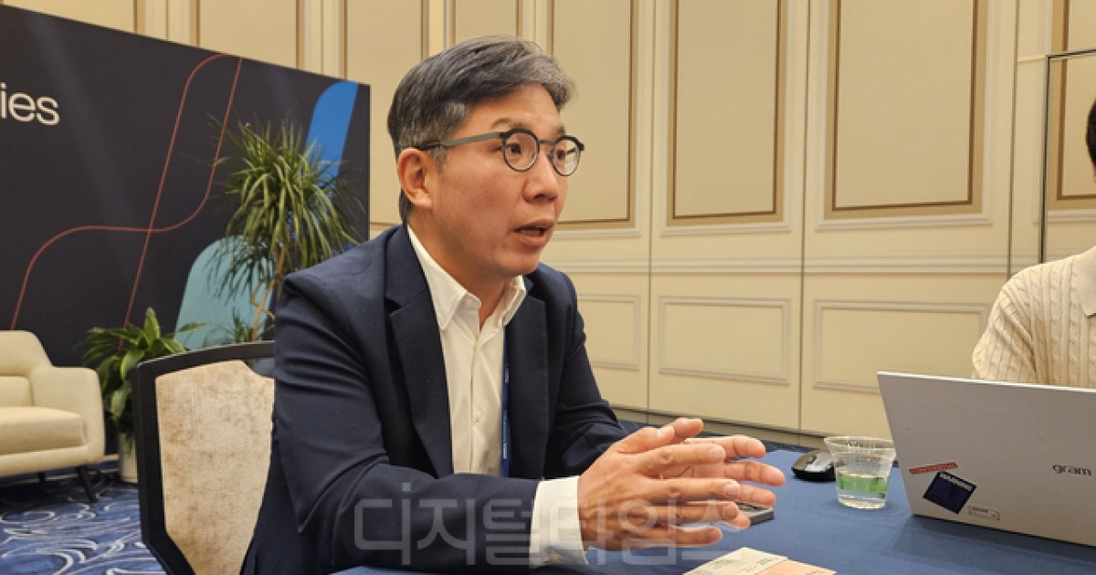 네이버클라우드 “‘닭 잡는 AI’도 필요…글로벌 시장의 ‘맞춤정장’ 되겠다”