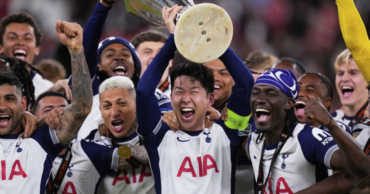 손흥민 "할 수 있다" 응원에도…EPL 잔류 확정 못한 토트넘