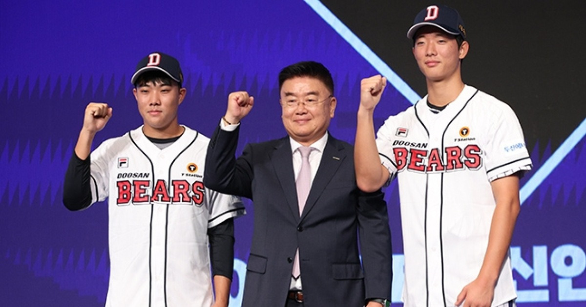 헐레벌떡 드래프트장 달려온 18살 소년, 1년 반 만에 '리그 ERA 1위' 우뚝 서다