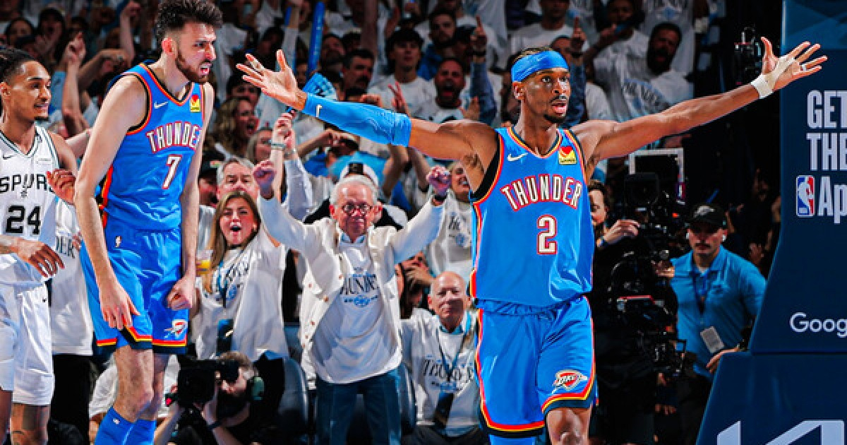 내가 왜 MVP인지 보여주마! 'SGA 30득점' 압도...OKC 썬더, 샌안토니오 꺾고 서부 컨파 2차전 승리