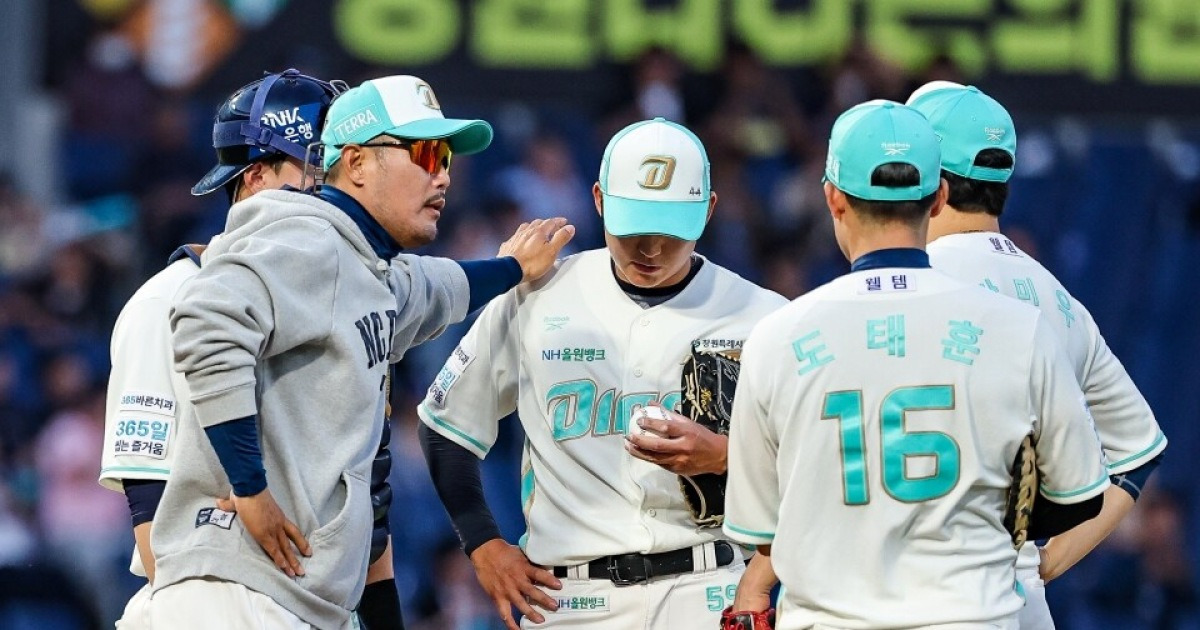 '병살타→병살타→병살타→병살타→병살타' 이런 굴욕이, 호텔서 단체 심야 특타도 무소용 '결국 최하위 추락' 어쩌나