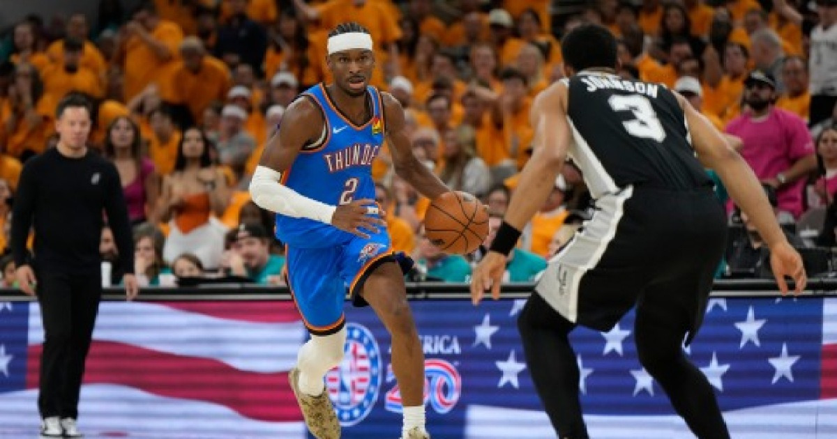 벤치 멤버들이 76점을 퍼부었다...OKC, 샌안토니오 꺾고 NBA 서부 결승 3차전 승리
