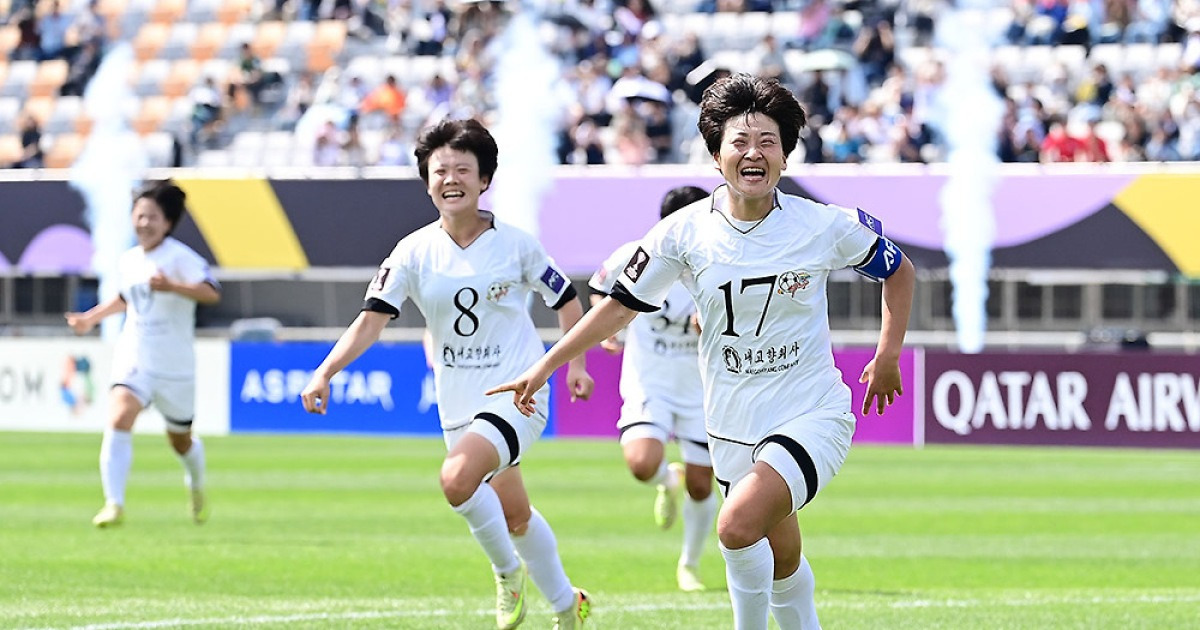 北 내고향, 한국서 우승하고 '인공기 또 꺼냈다'…아시아 정상 등극+15억 상금 획득→日 도쿄 베르디 1-0 제압 [현장리뷰]