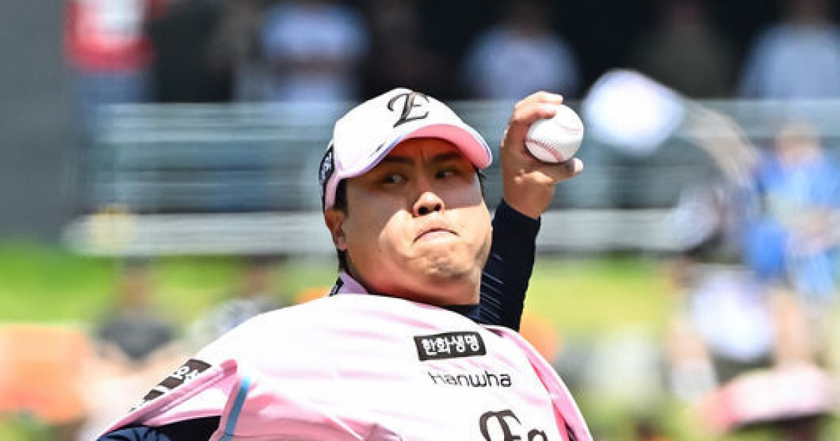 '104구 역투' 괴물은 살아있다…류현진 6⅔이닝 무사사구 2실점, 韓美 통산 200승 눈앞 [오!쎈 대전]