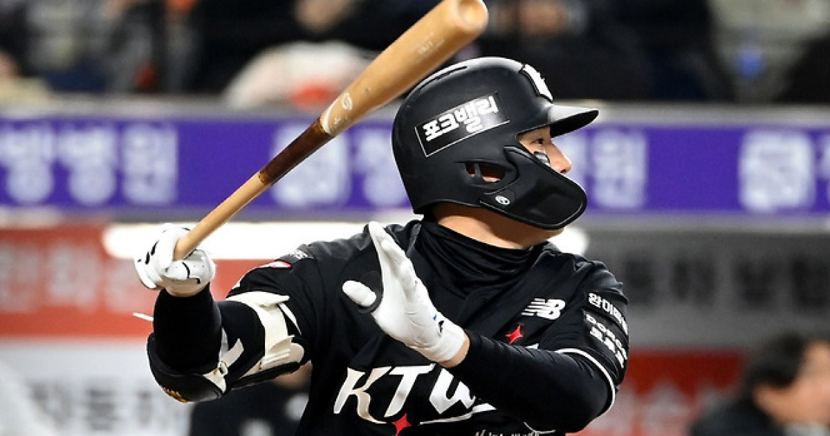 4년 48억이 비싸다고? 어느덧 타격 1위 눈앞…'절치부심' 최원준, 자리가 사람을 만든다