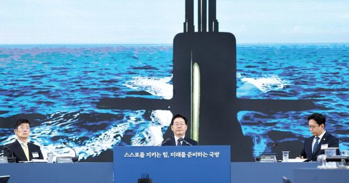 李 “전작권 환수·인공지능 결합… 무인 전투체계 전환에 속도낼 것”
