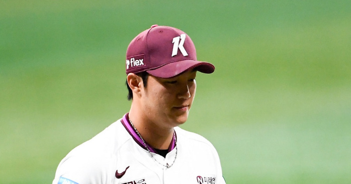 '이럴거면 완벽하게 몸 만들고 나오지'…'159㎞' 안우진, 물집으로 또 4이닝 교체→연이은 부상에 신뢰마저 '흔들'