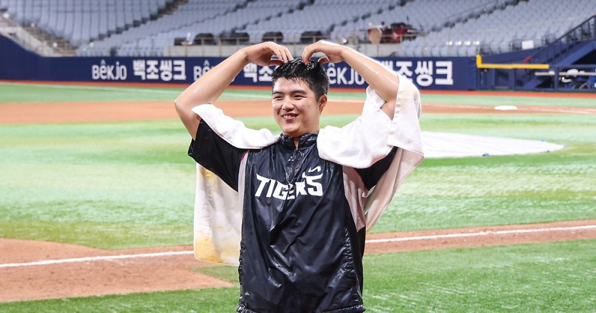 KIA 무조건 패배 예측, 김태형 '노히트 선발승' 원동력 됐다…"마음 강하게 먹고 던졌어요" [고척 인터뷰]