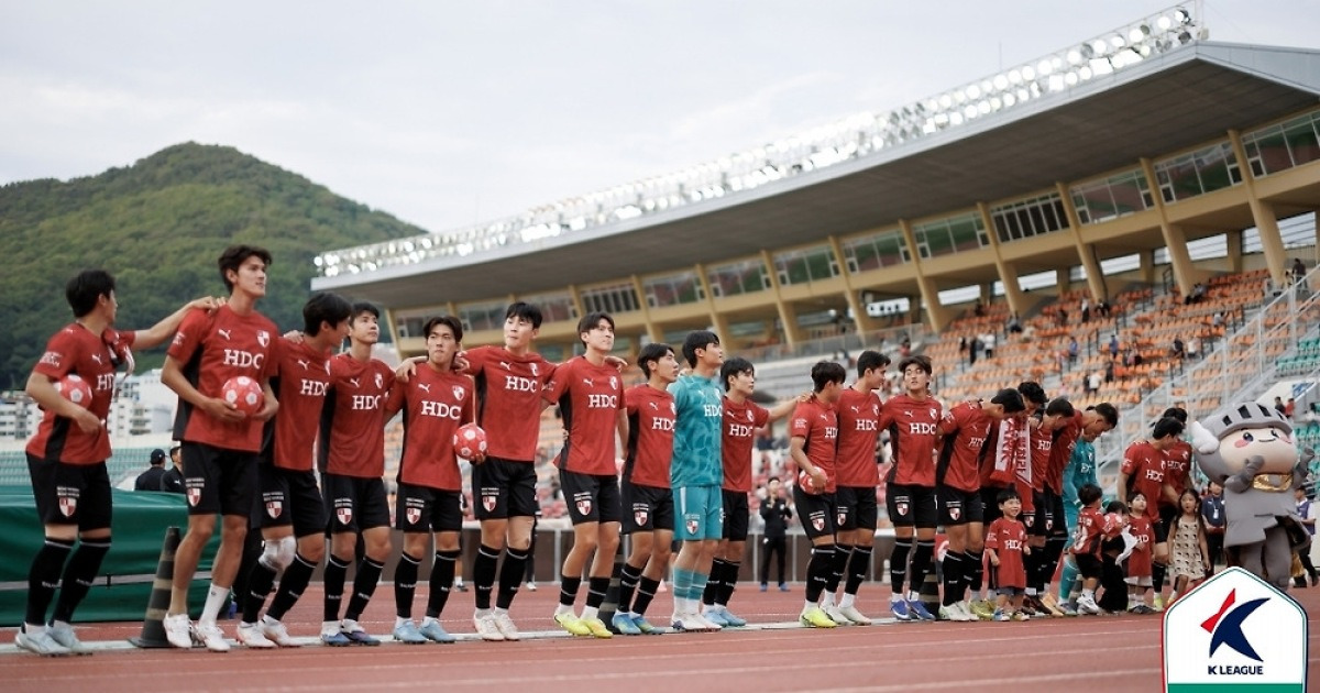 부산 이겼고 수원 졌다…K리그2 1·2위 간격 다시 '승점 5 차'