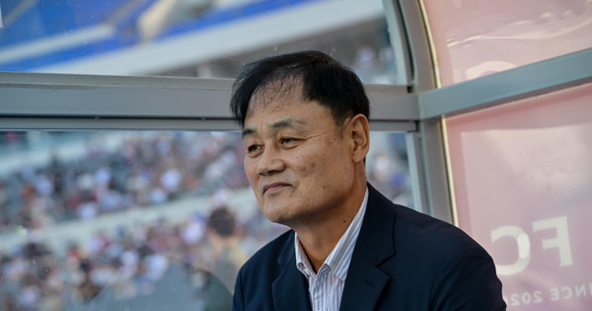 '극적 무승부' 최윤겸 감독 "용인 미르에선 지기 싫어… 앞으로 더 공격 지향할 것" [케터뷰]