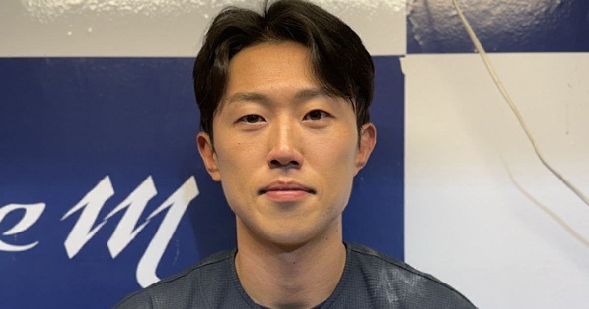 롯데 8회 1사까지 '단 0안타'→굴욕 눈앞이었는데, 전민재 8회 극적 홈런포→10회 실책 유도까지…"하늘에 감사했다" 안도 [창원 인터뷰]