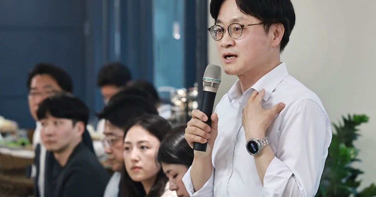 산업장관이 띄운 '제조 AI 대전환'⋯하반기 경제 엔진 켠다