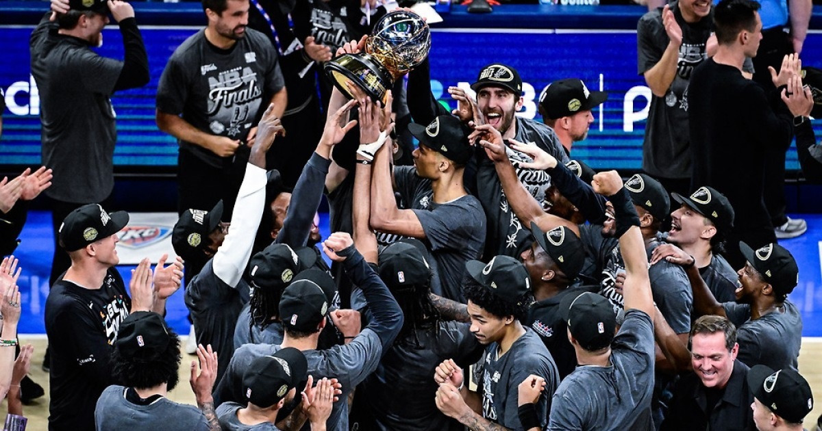 샌안토니오, NBA 서부 결승 7차전 승리…뉴욕과 파이널서 격돌