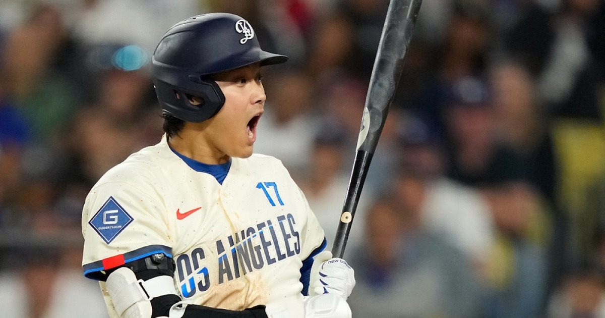 홈런왕 물건너갔다고? 사이영상 받으면 돼, 오타니 양대 WAR 모두 장악...4년 연속 MVP 보인다