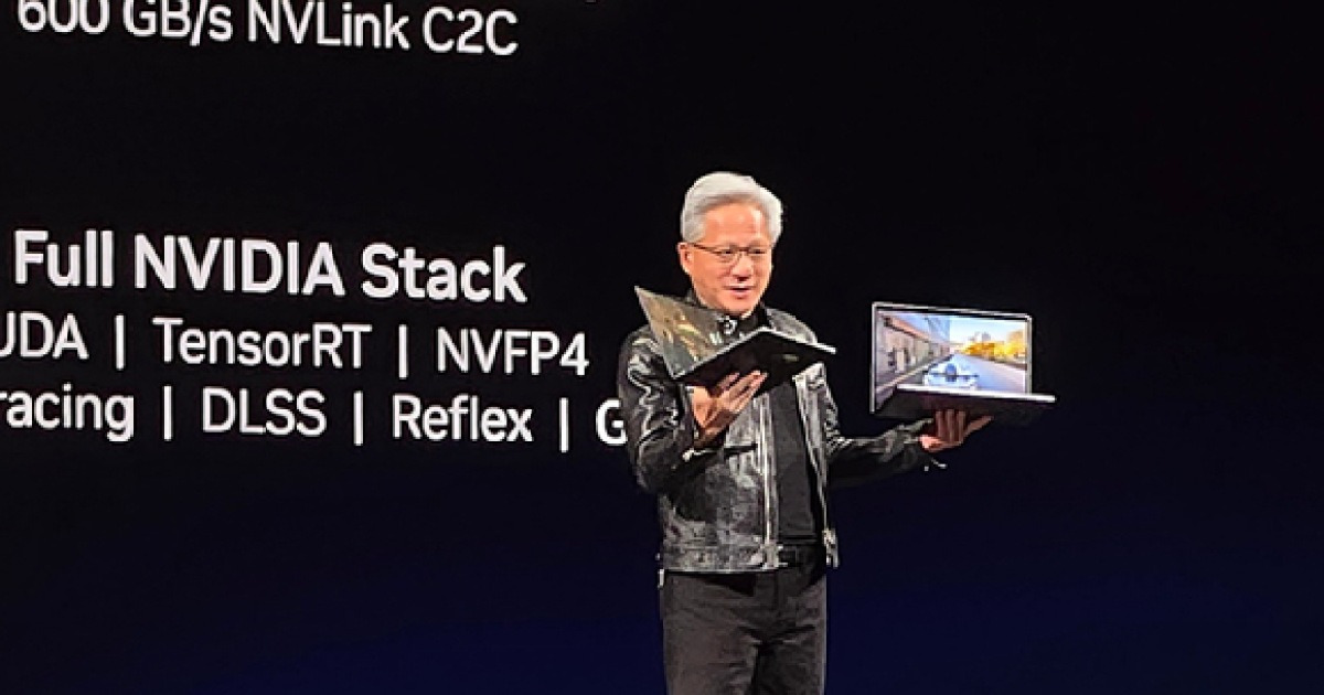 젠슨 황 "MS와 손잡고 PC 재창조"…AI 에이전트 시대 선언