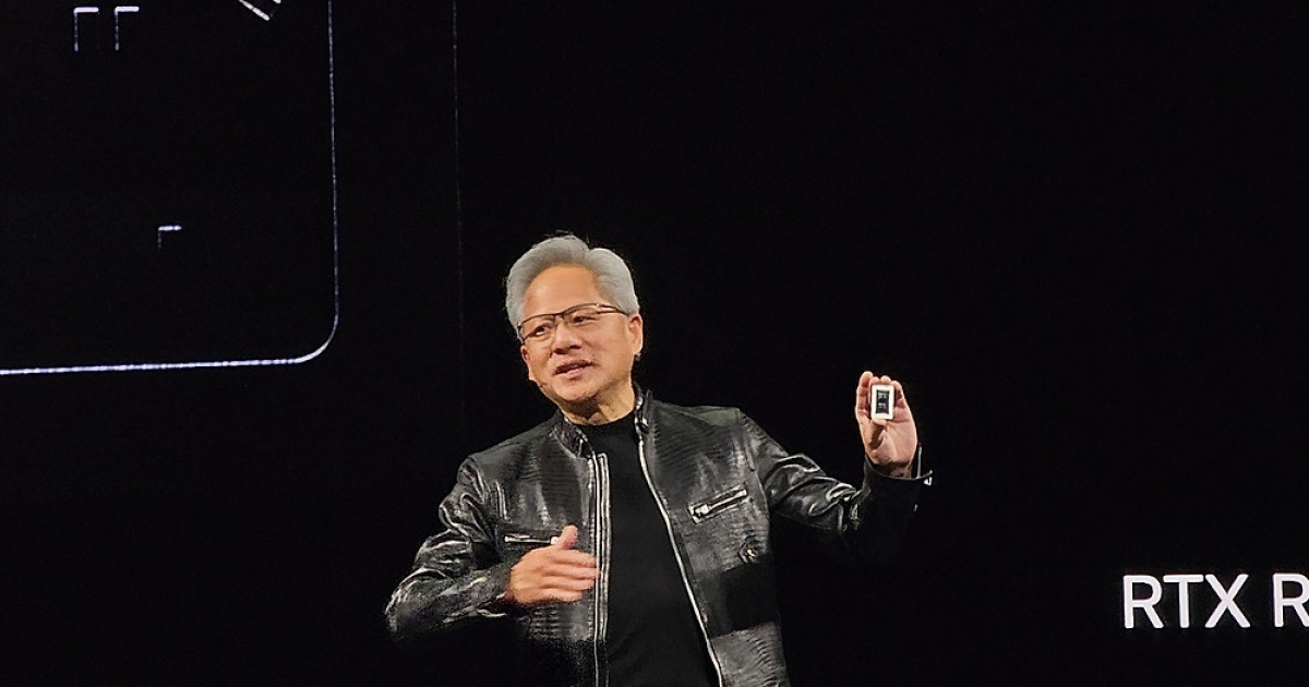 젠슨 황, AI 노트북 시장 진출 선언…삼성·SK 메모리 탑재 유력(종합)