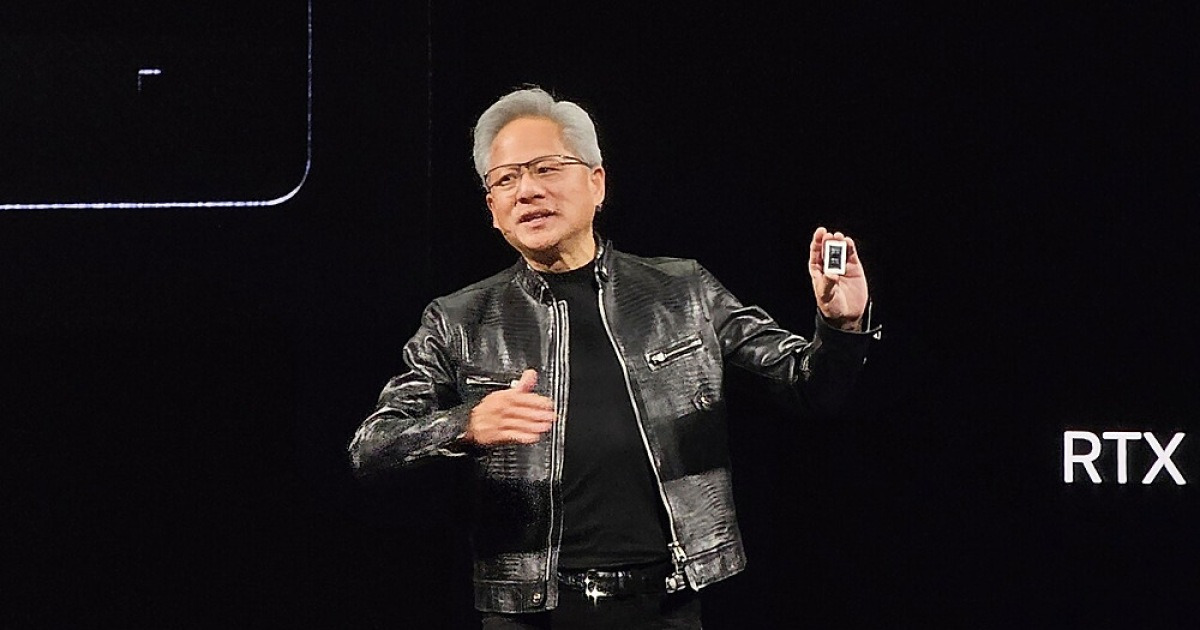 젠슨 황, 네이버와 손잡고 글로벌 AI팩토리 협력 강화
