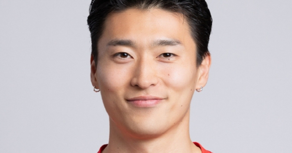 "누가 공격수 3옵션이래" 월드컵만 되면 강해지는 꽃미남 골잡이, '헤더→발' 홍명보 눈도장-기세 UP