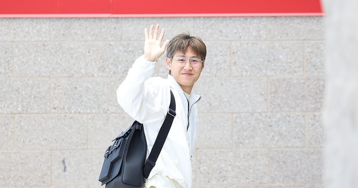 이강인 합류로 홍명보호 '완전체'…숙소도 안 가고 훈련장 직행